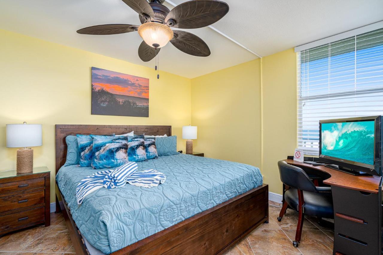 Updated Gulf Front Condo On The South End Of Fort Myers Beach! Condo Exteriér fotografie