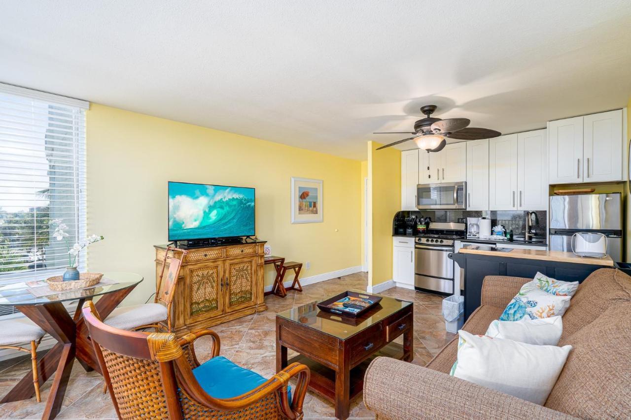 Updated Gulf Front Condo On The South End Of Fort Myers Beach! Condo Exteriér fotografie